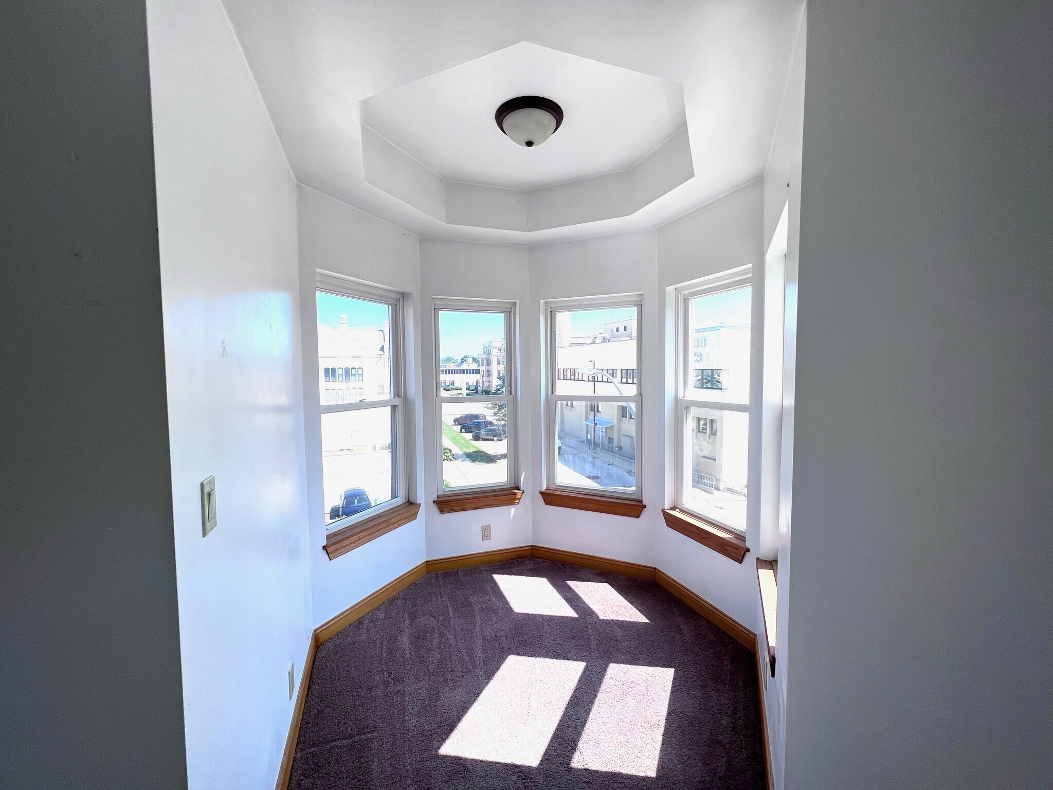 Building Photo - 1400 College Ave