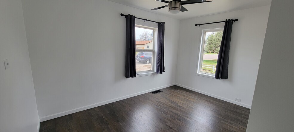 Building Photo - 4701 S Pearl St