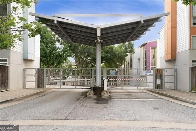 Building Photo - 1364 Rietveld Row NW