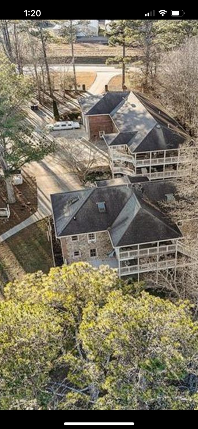 Building Photo - 6620 Little Mill Rd