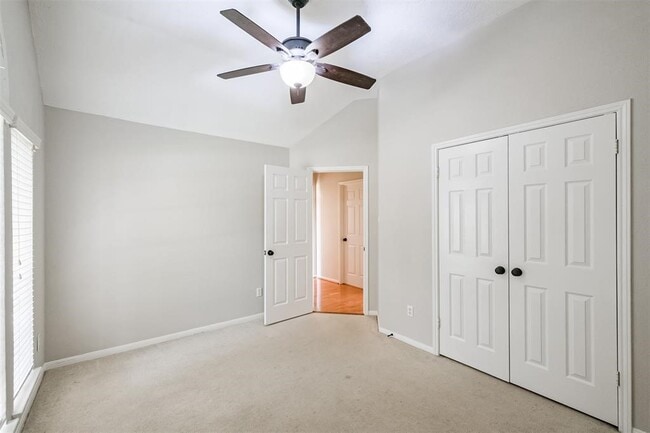 Building Photo - 17218 Hamilwood Dr