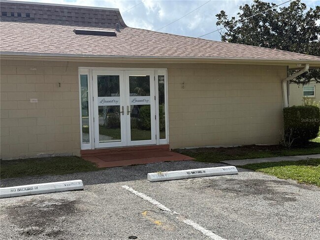 Building Photo - 708 Michigan Ct