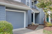 Building Photo - 7648 Harbour Isle