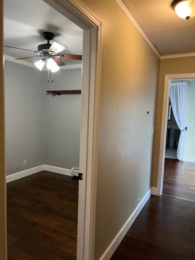 Building Photo - Move In Ready in Desirable Reno Neighborhood