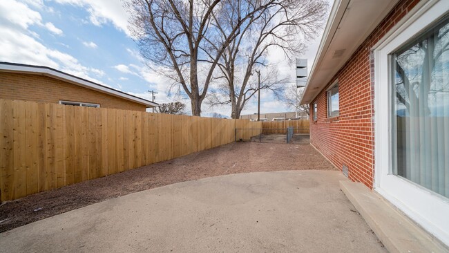 Building Photo - Cute Rancher in Security/Widefield