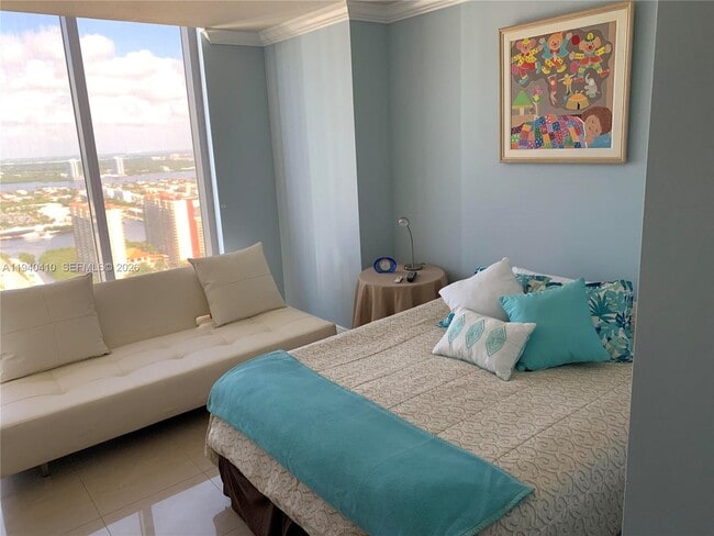 Building Photo - 16699 Collins Ave