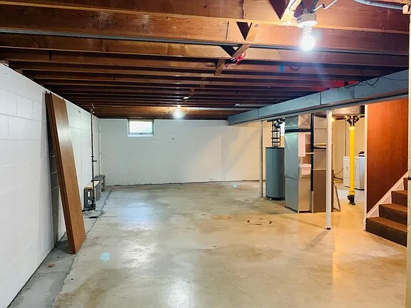 Building Photo - 4916 Wisconsin Ave N