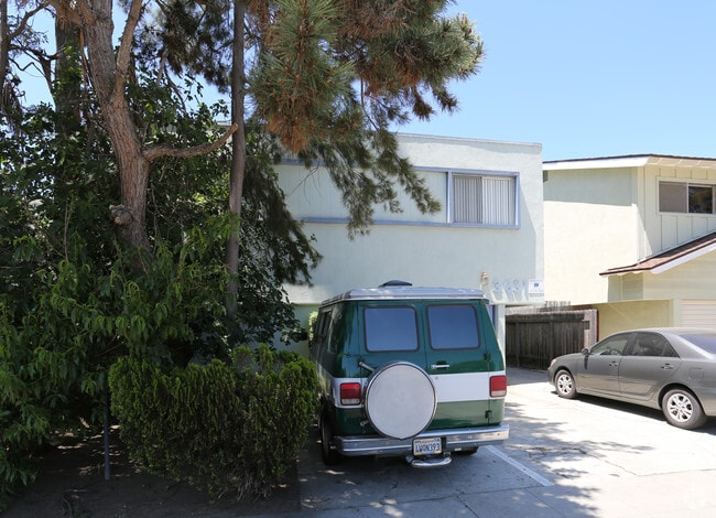 Building Photo - 3631 McLaughlin Ave