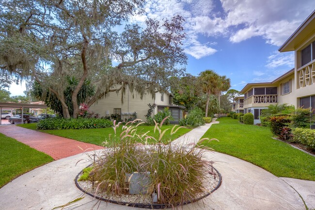 Building Photo - 1515 Bayshore Blvd