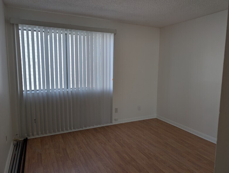 Building Photo - 5232 Wilkinson Ave