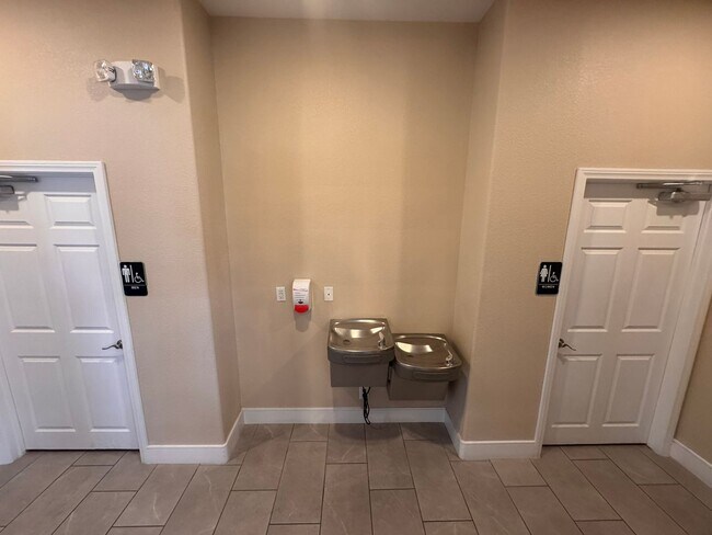 Building Photo - Charming 2-Story Townhome | 2 Bedrooms, 2 Baths & Community Pool