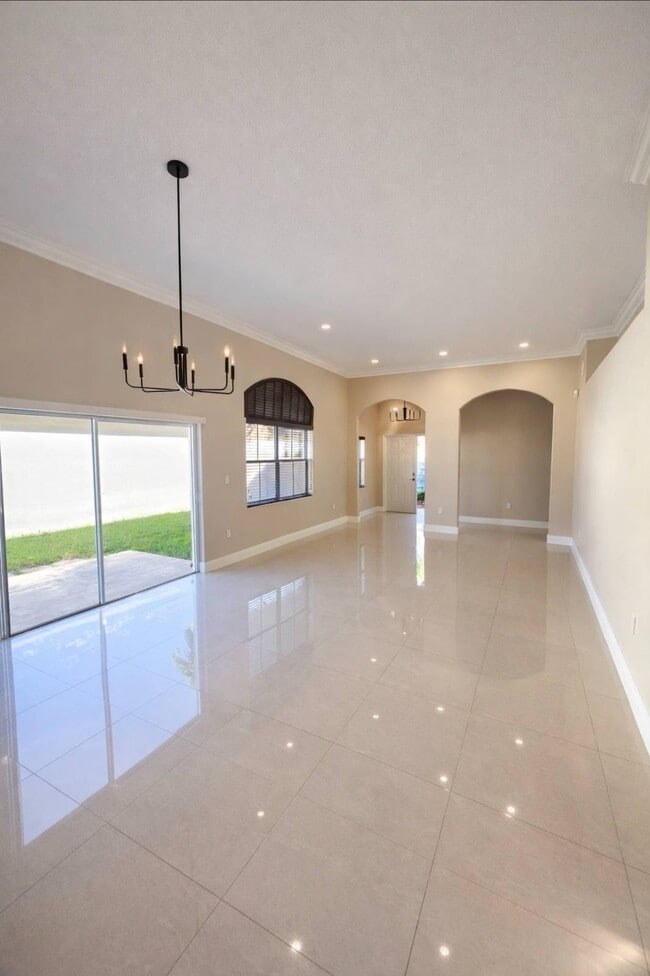 Building Photo - 12954 NW 8th Ln