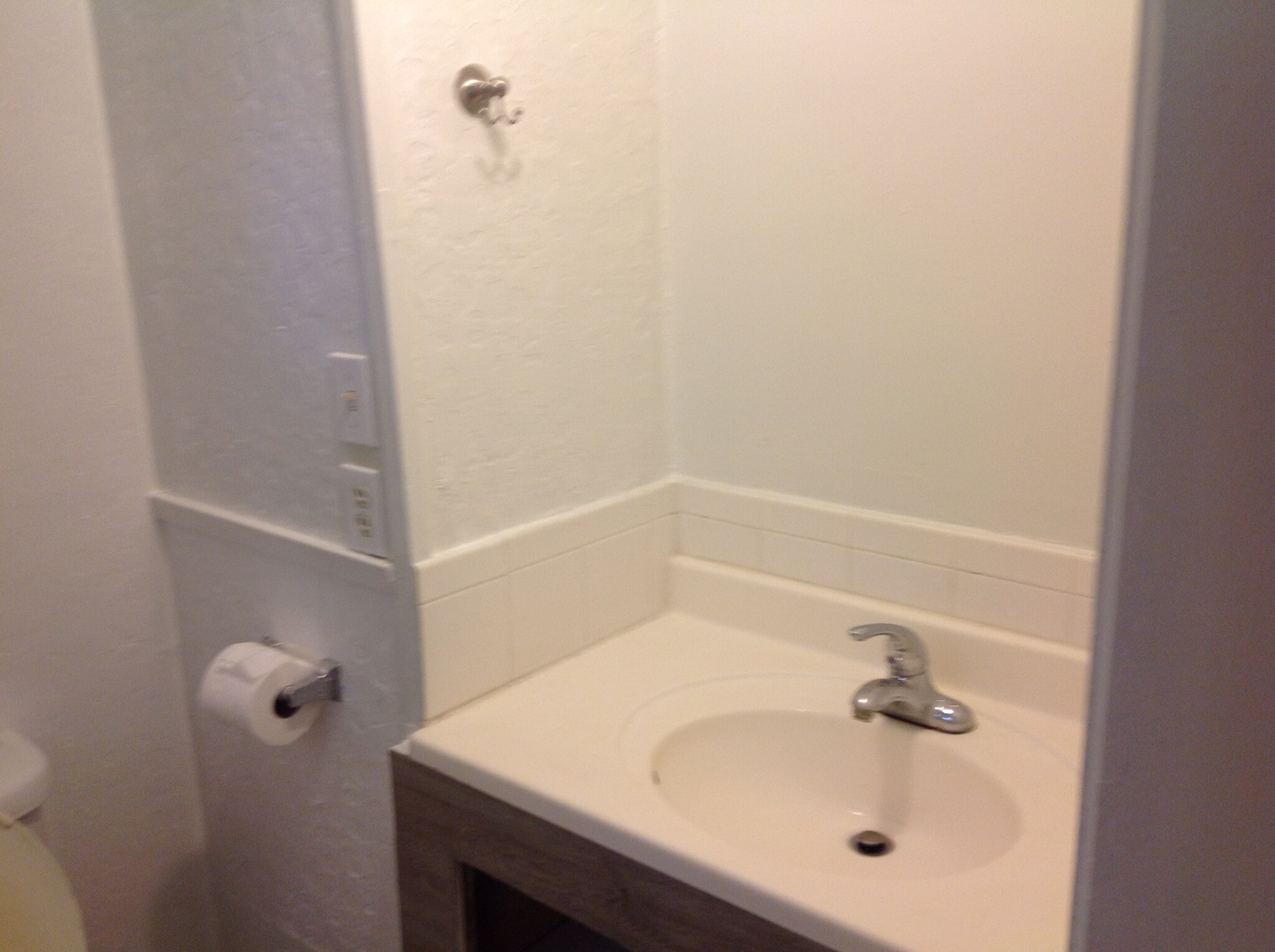 Building Photo - 10600 West Dr