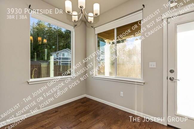 Building Photo - 3930 Portside Dr