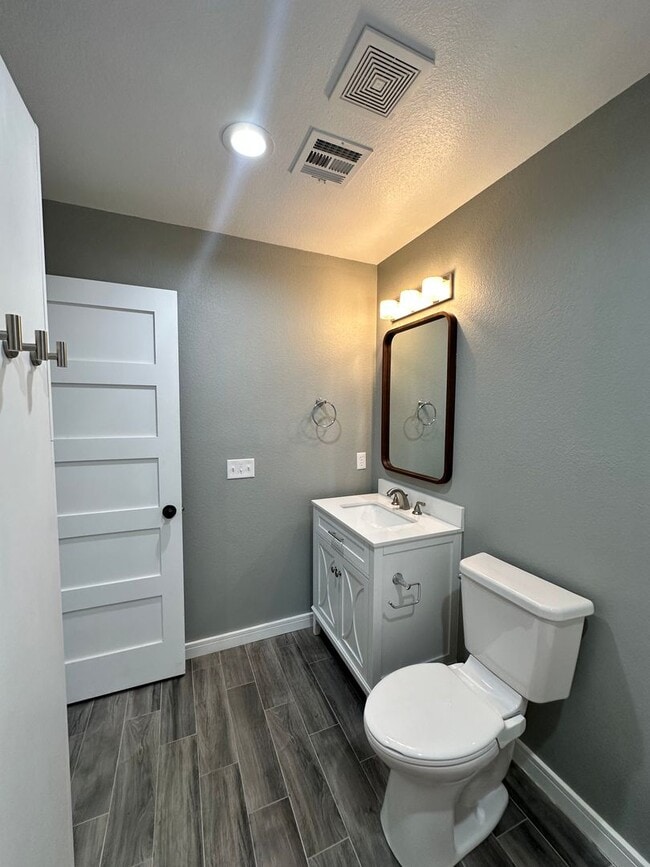 Building Photo - 2Bed 1 Bath New Construction-Muskogee OK