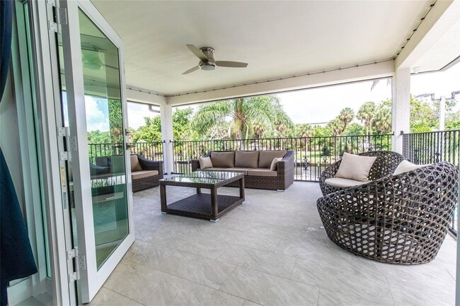 Building Photo - 2275 SW 44th St