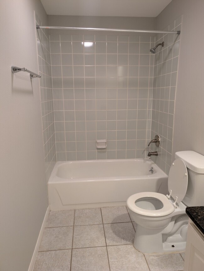 Building Photo - Spacious 3BR 3BA • Attached Garage • Two Patios • Two Primary Suites in Spring