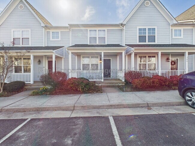 Building Photo - 350 Marquette Ct