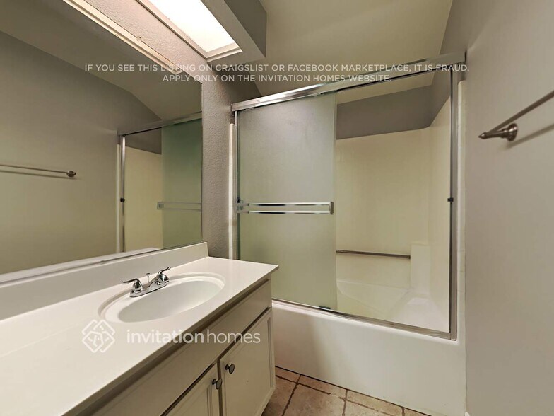 Building Photo - 4848 Sterling Hill Dr