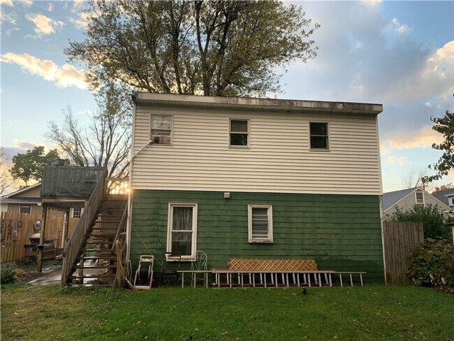 Building Photo - 4021 1/2 OLD FRENCH ROAD ERIE PA 16504