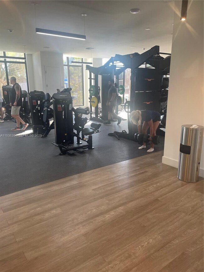 Building Photo - 4465 Griffin Rd