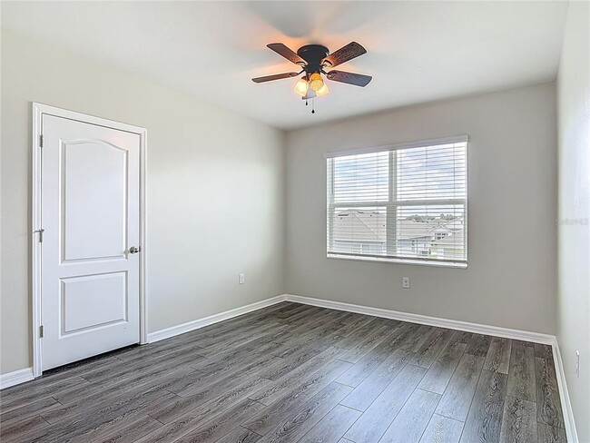 Building Photo - 3975 Silverstream Terrace