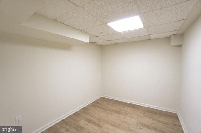 Building Photo - 1703 Smedley Ct
