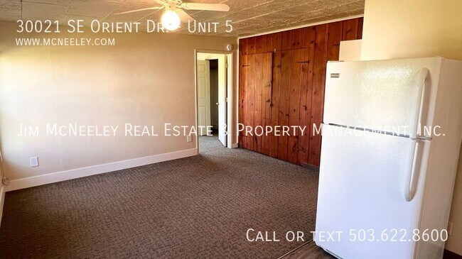 Building Photo - 30021 SE Orient Dr