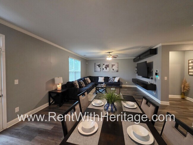 Building Photo - Amazing 5 Bedroom/ 3 Bath Home in Sweetwater, a Swim Tennis Community/ Attention to Detail / Grea...