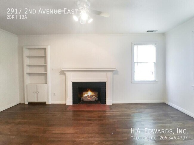 Building Photo - 2917 2nd E Ave