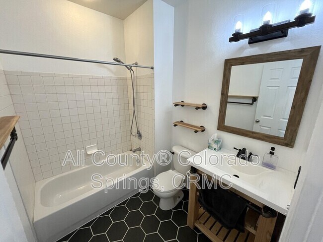 Building Photo - 8397 Hames Dr