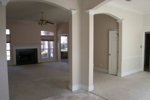Building Photo - 1065 Waltons Pass