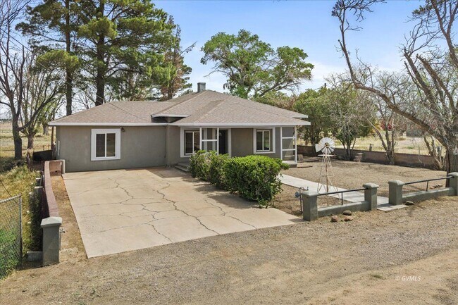 Building Photo - 2595 S Montierth Ln