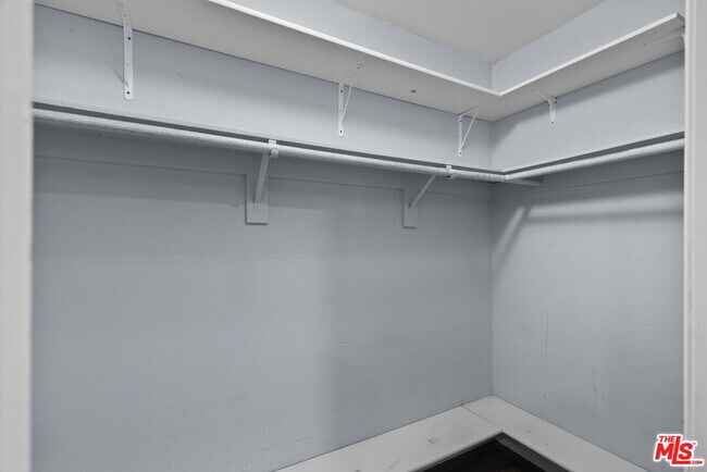 Building Photo - 2700 Cahuenga Blvd