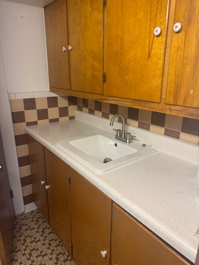 Building Photo - 1507 Massachusetts Ave