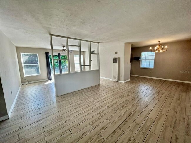 Building Photo - 21969 Beverly Ave