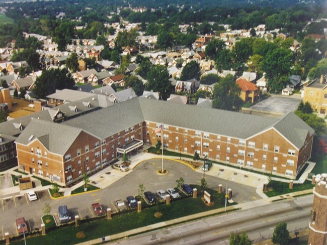 Primary Photo - Halls Ferry Manor