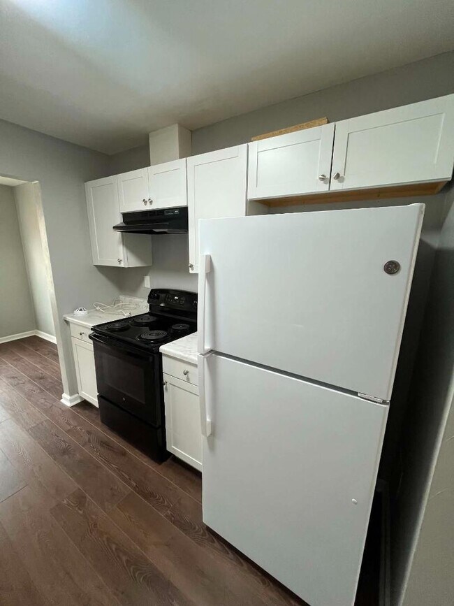 Building Photo - 1041 Wickford Ct