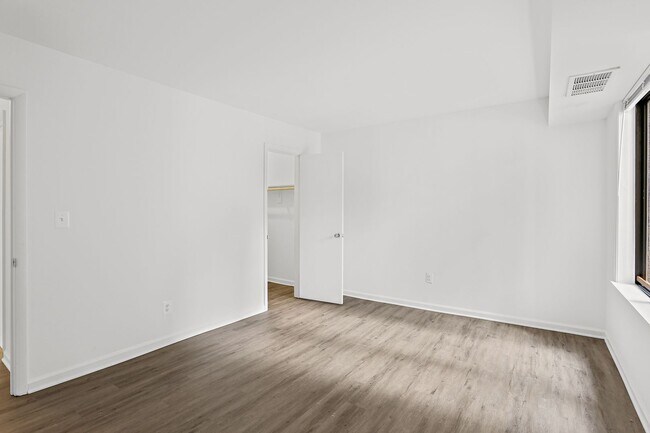 Building Photo - Columbia, MD