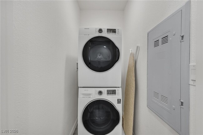 Building Photo - 12283 Radiant Sunrise Rd