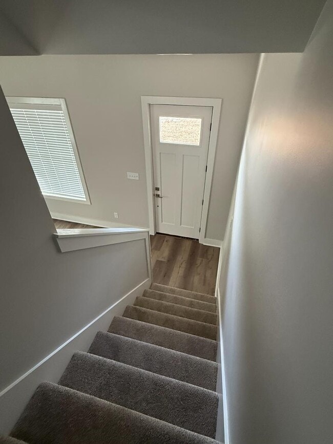 Building Photo - 4151 W Prien Lake Rd