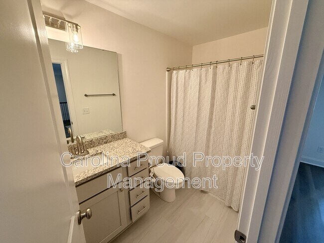 Building Photo - 1413 Dorset Dr