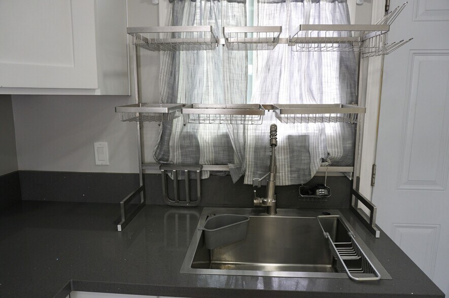 Building Photo - 11630 207th St