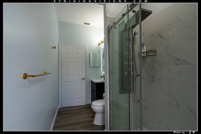 Building Photo - 3704 Cypress Meadows Rd