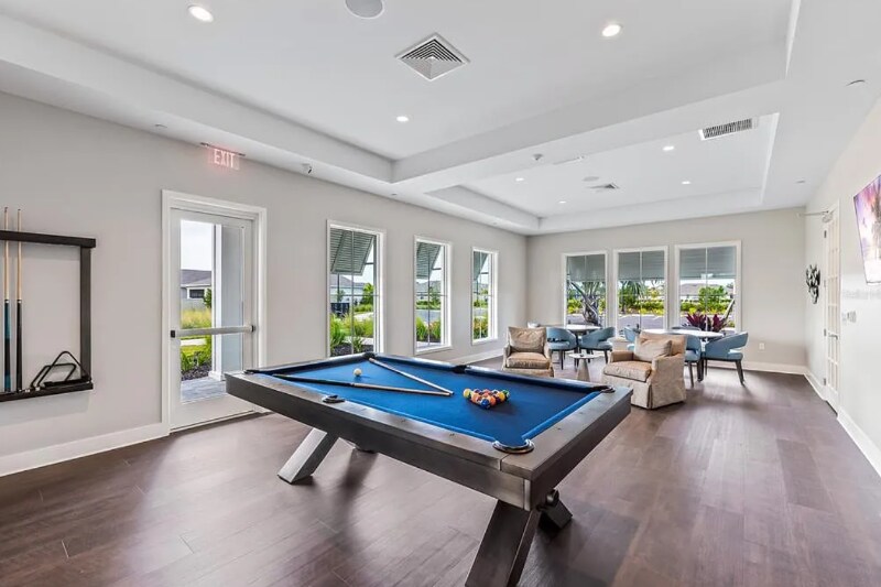 Building Photo - 16068 Crofton Spgs Wy