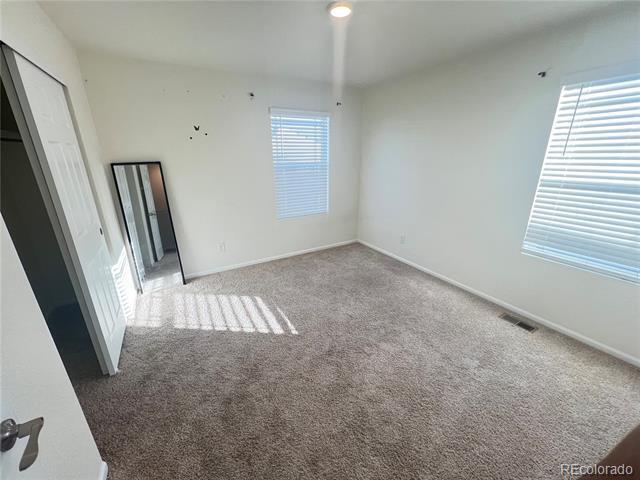 Building Photo - 6040 N Gibralter Ct