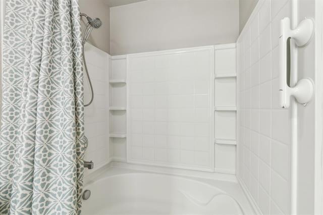 Building Photo - 9208 Norfolk Ln