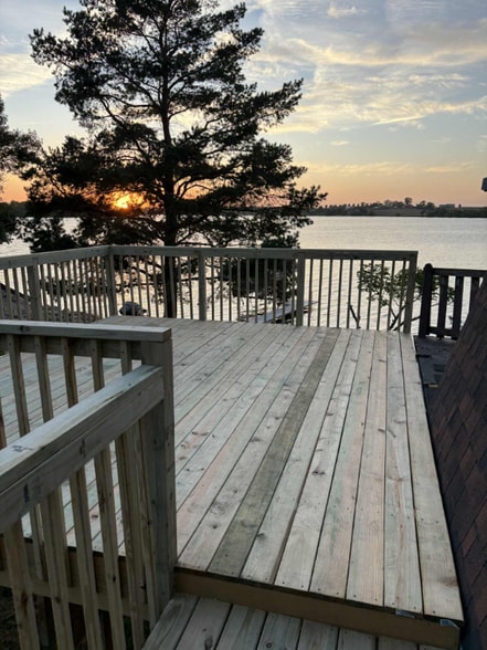 Primary Photo - 7240 Sunset Rd