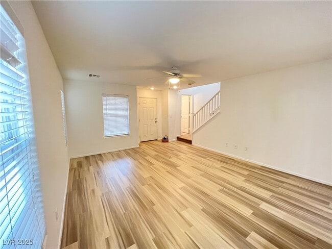 Building Photo - 11601 Giles St