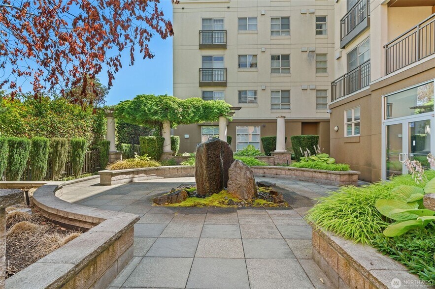 Building Photo - 111 108th Ave NE